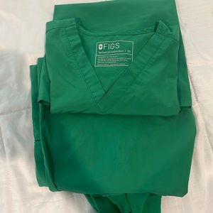 XS Figs scrub set
